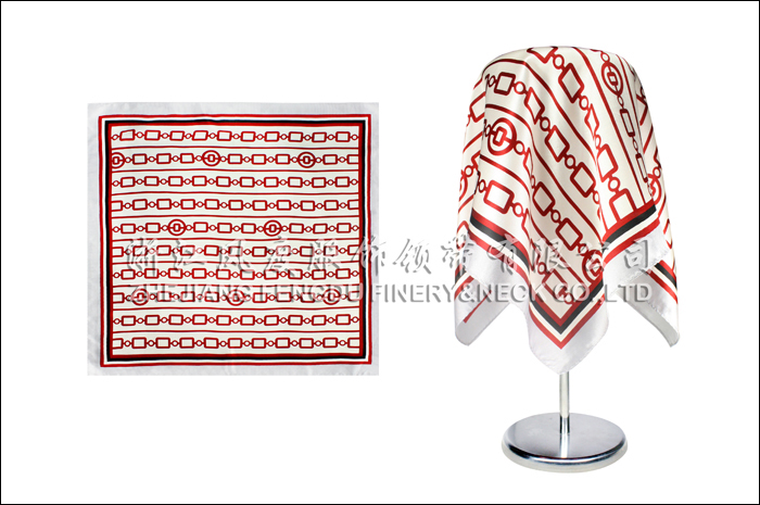 中國銀行 真絲小方巾 規格：53x53