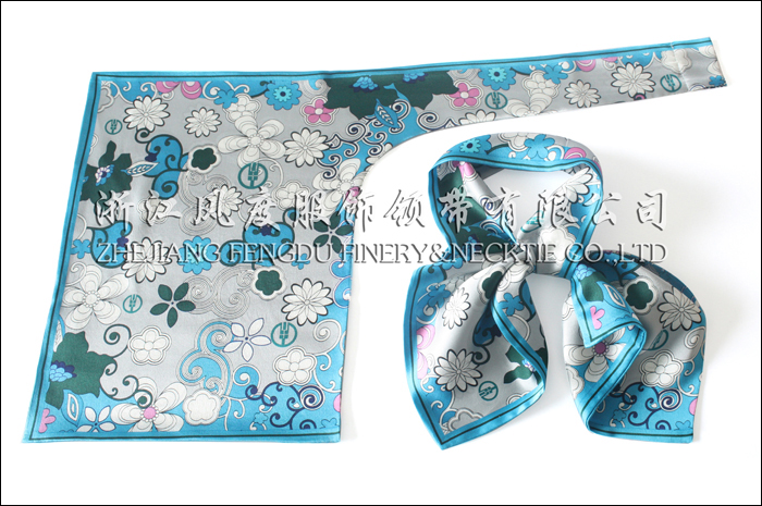 農行 真絲雙層刀型絲巾