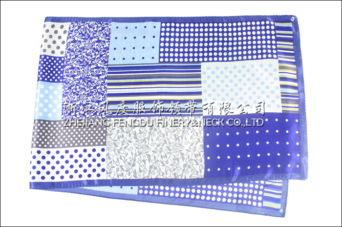 中國建設銀行 真絲長巾 規格：137x43cm