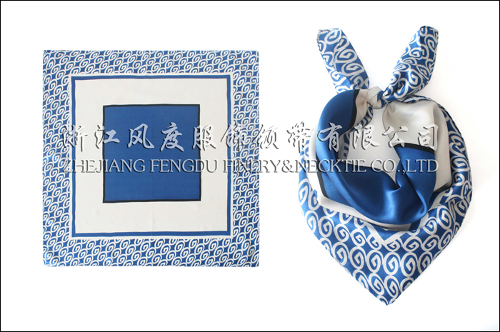 興業銀行 真絲小方巾