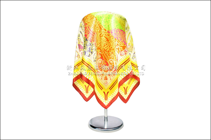 江蘇高速 真絲小方巾 規格：53x53cm