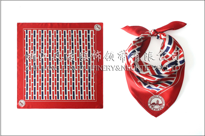 北大附中武漢為明實(shí)驗(yàn)學(xué)校 真絲小方巾 規(guī)格：53x53cm