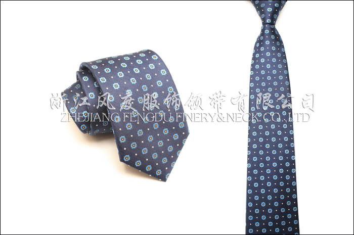 2017秋冬新款真絲商務領(lǐng)帶