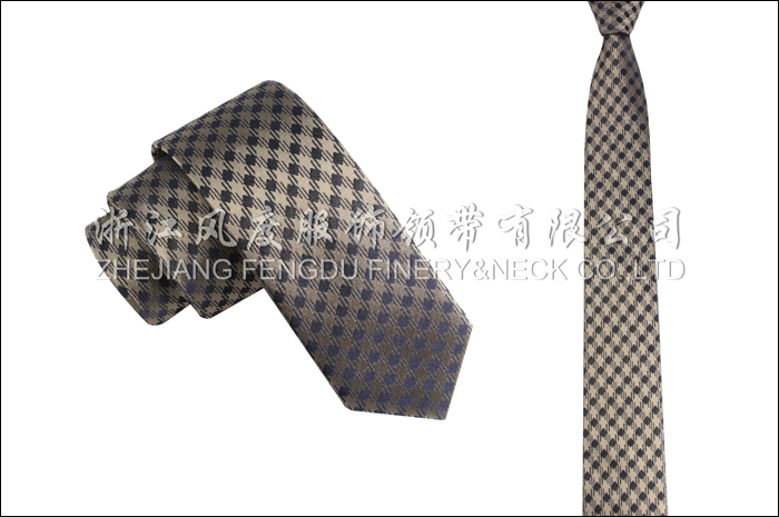 色織真絲時(shí)尚領(lǐng)帶