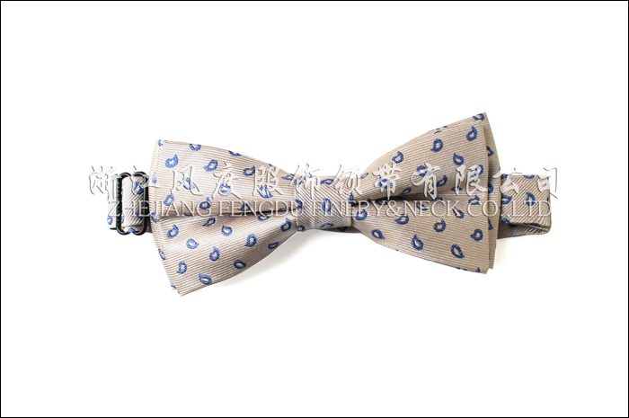 2018春秋真絲領結