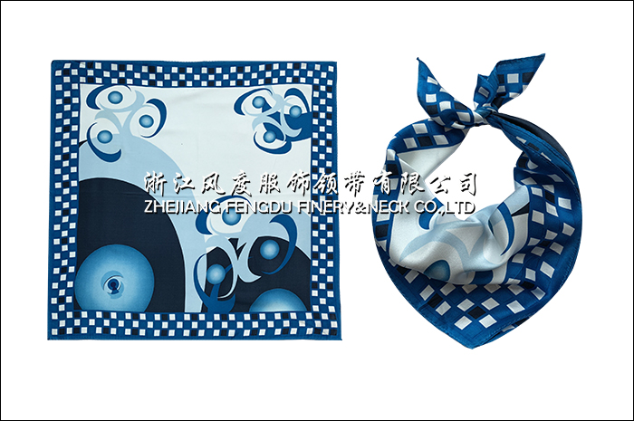 真絲小方巾6。.jpg