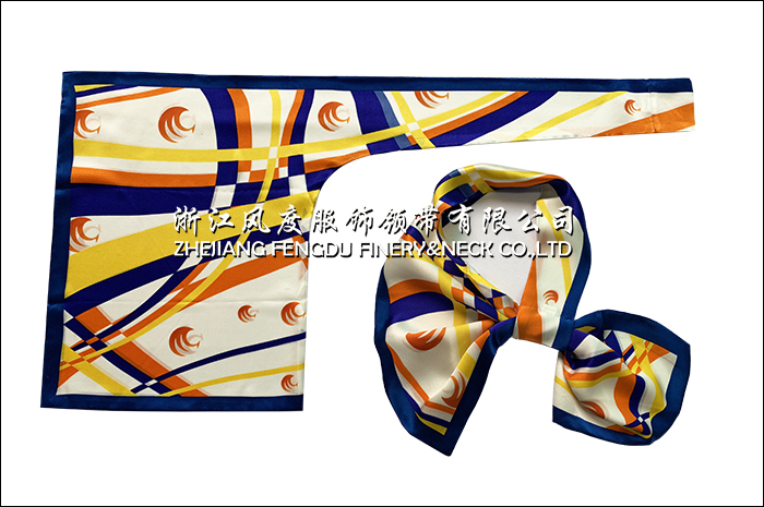中青旅集團 真絲雙層刀型絲巾2.jpg